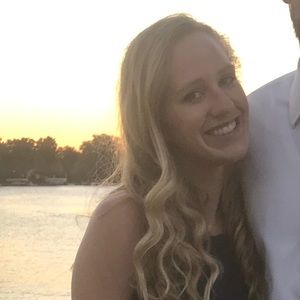 Meet your Posher, Lindsay